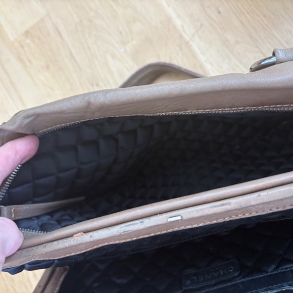 CHANEL Shoulder Bag, Tan/Taupe, Quilted Sides, Silver Chunky Chain - Picture 9 of 13